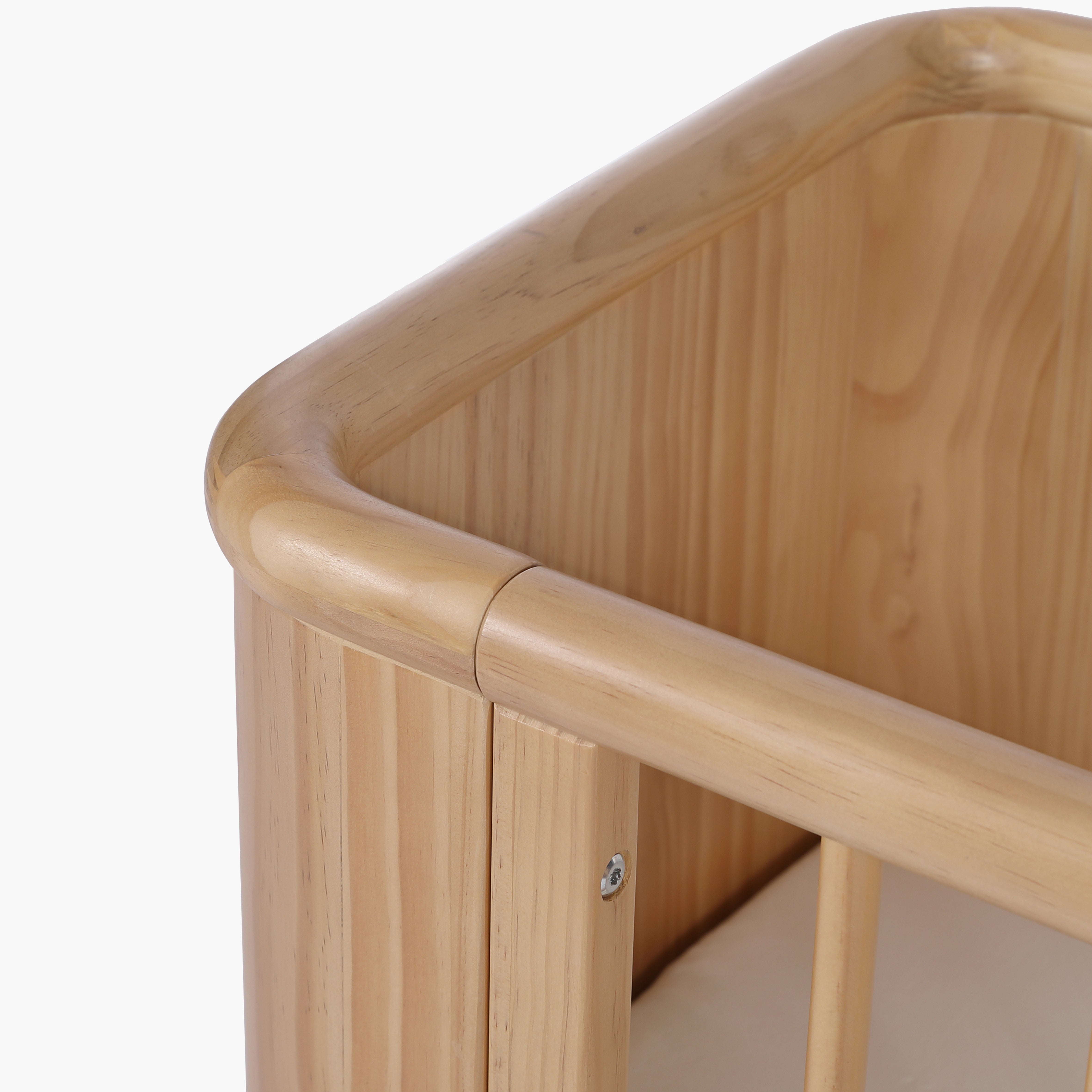Willow bassinet and mattress
