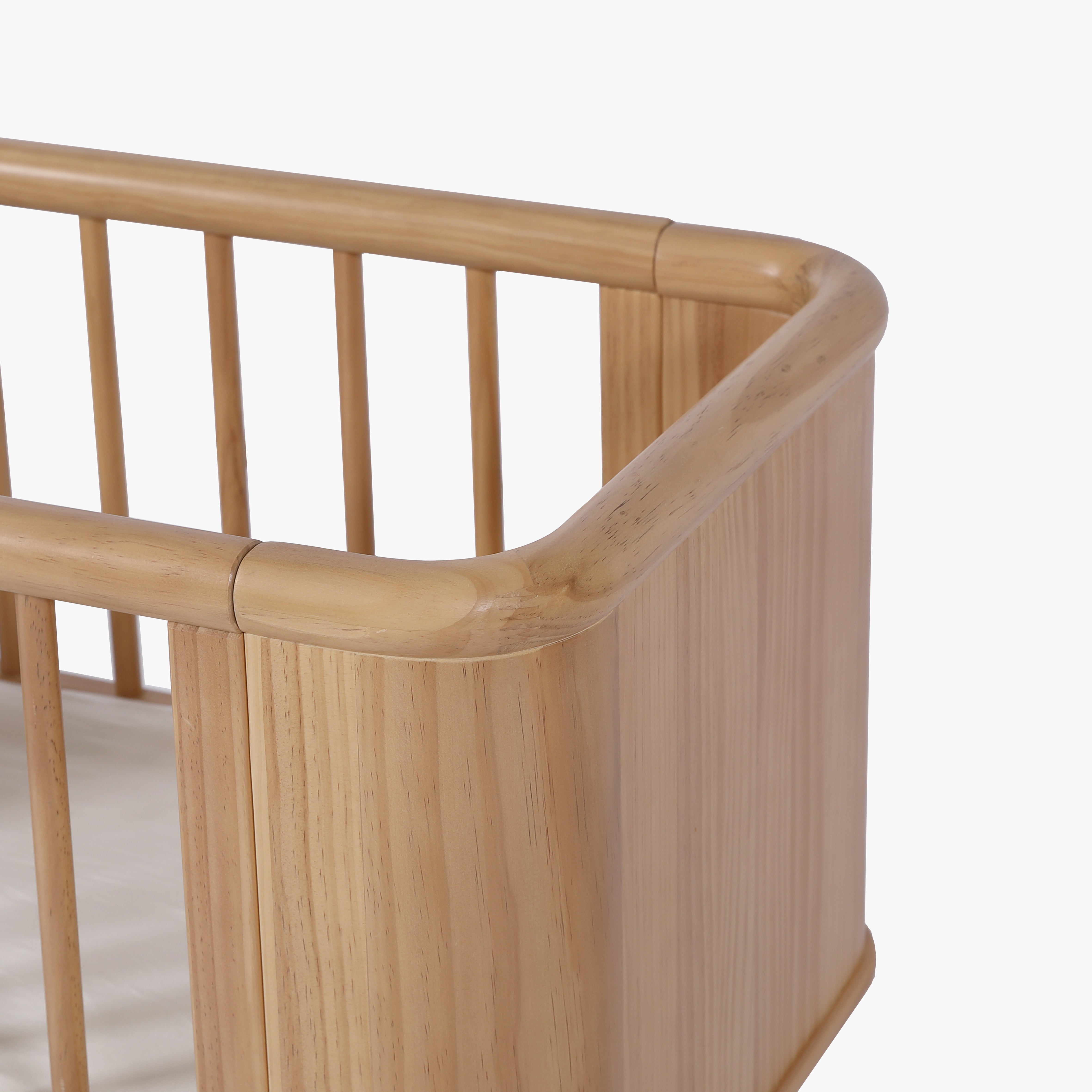 Willow bassinet and mattress