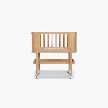 Willow bassinet and mattress
