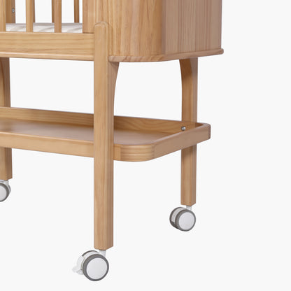Willow bassinet and mattress