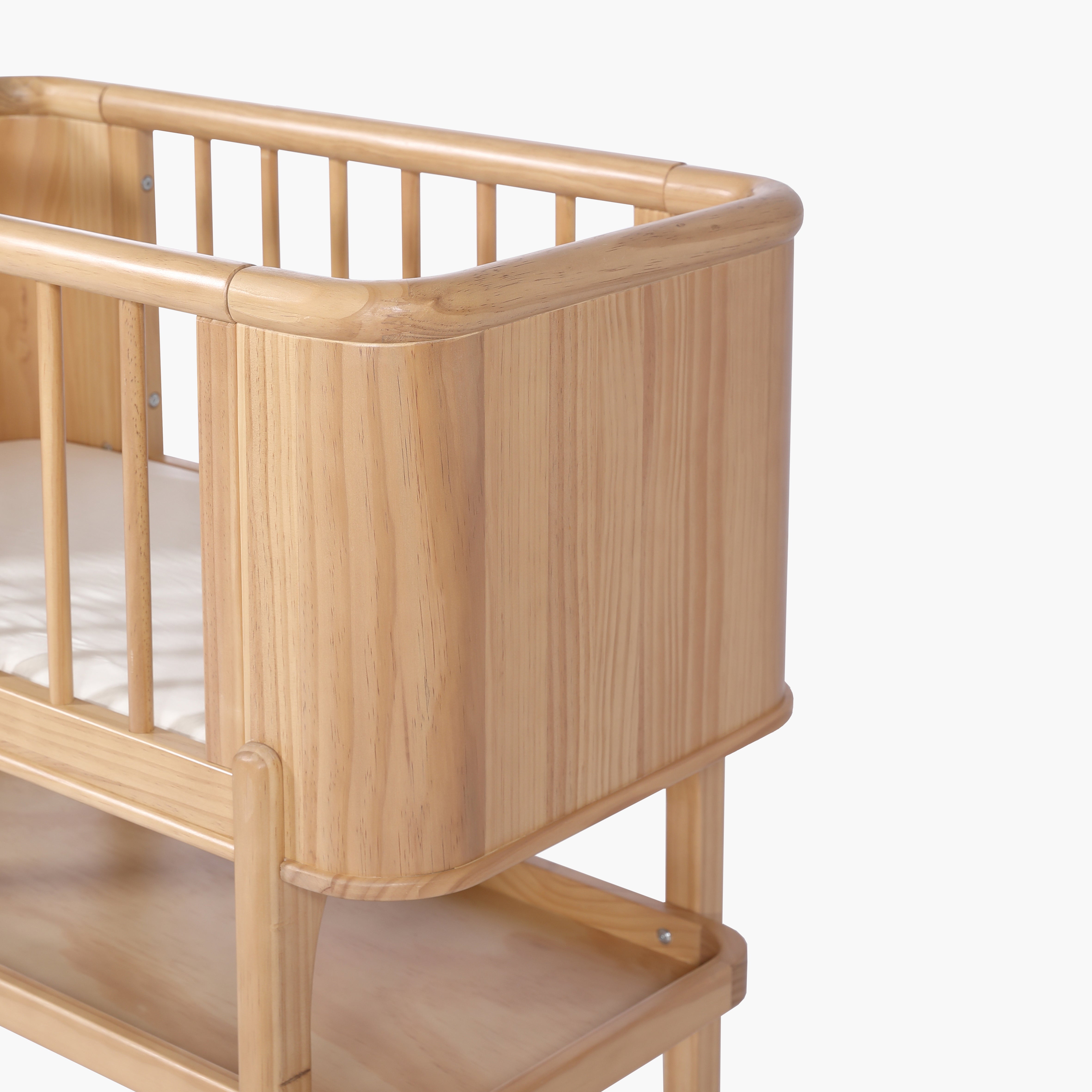 Willow bassinet and mattress