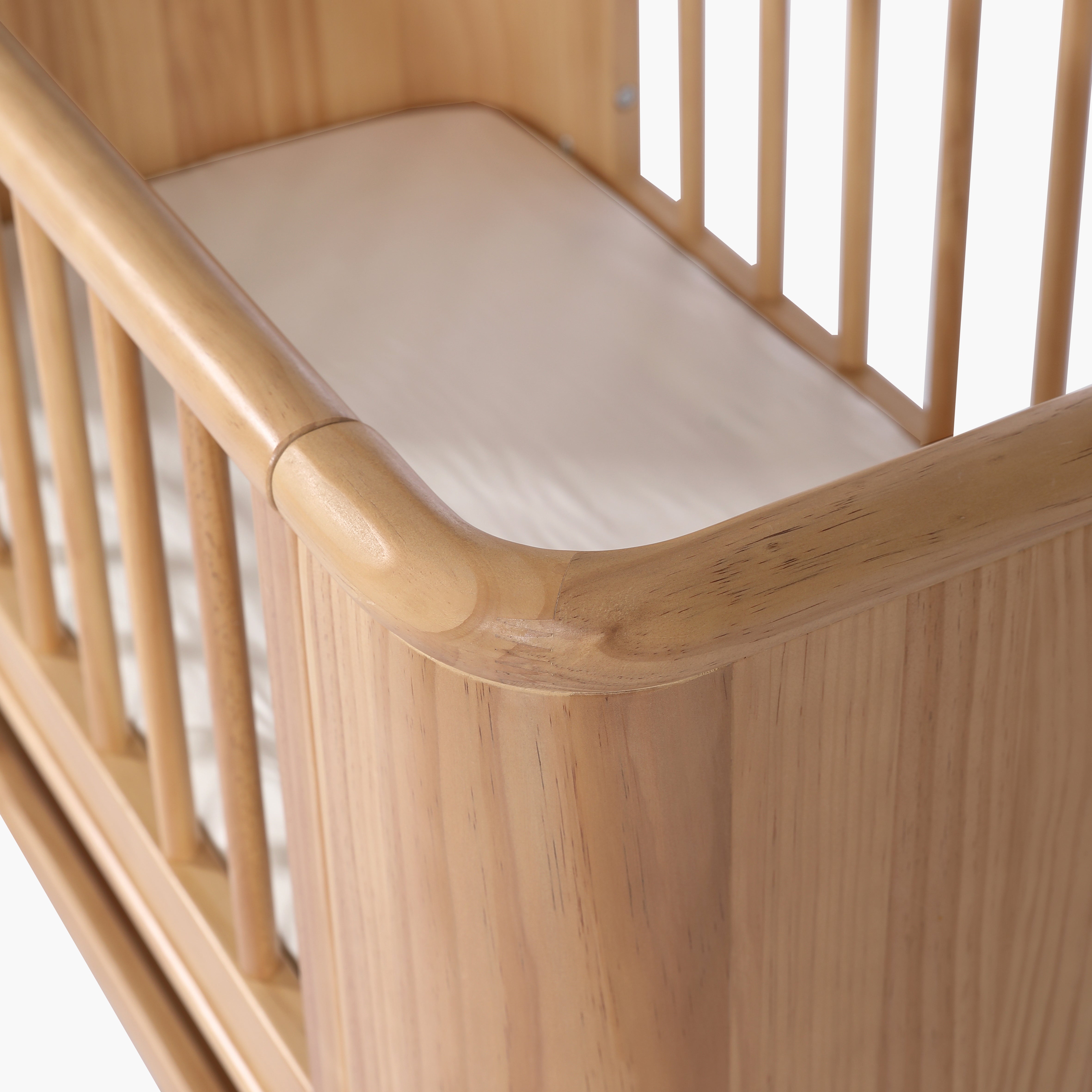 Willow bassinet and mattress